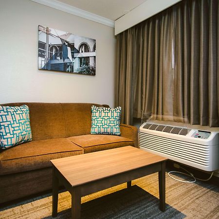 Best Western Pearland Inn Εξωτερικό φωτογραφία