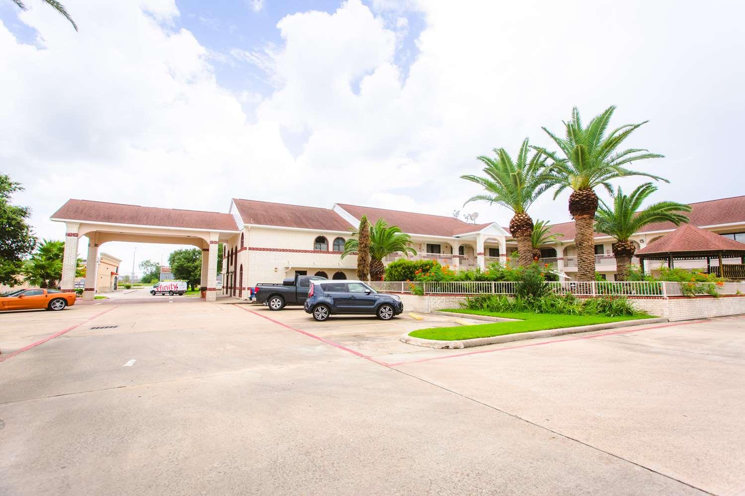 Best Western Pearland Inn Εξωτερικό φωτογραφία