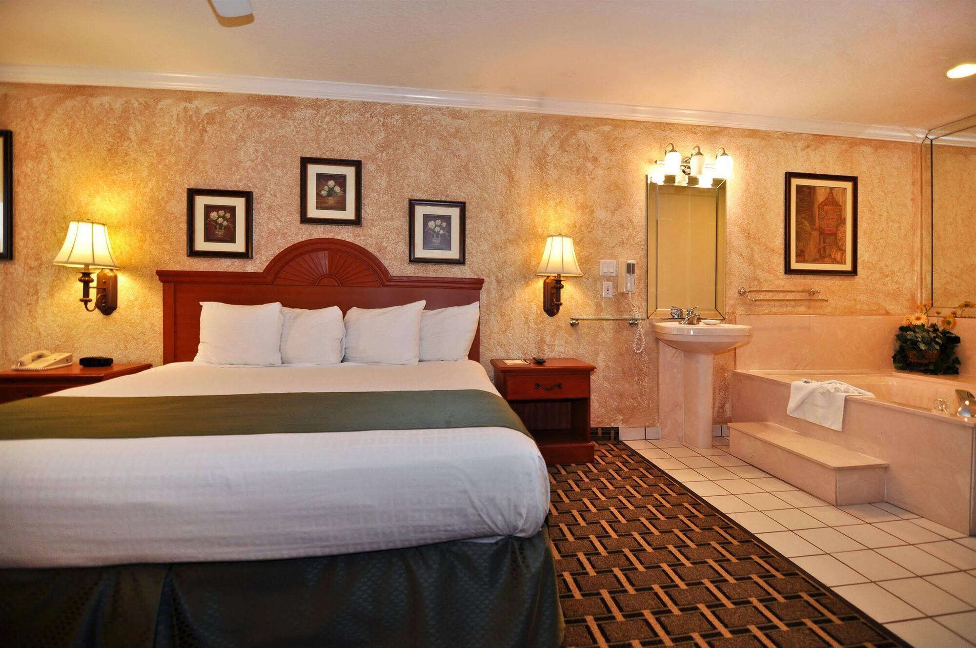 Best Western Pearland Inn Εξωτερικό φωτογραφία
